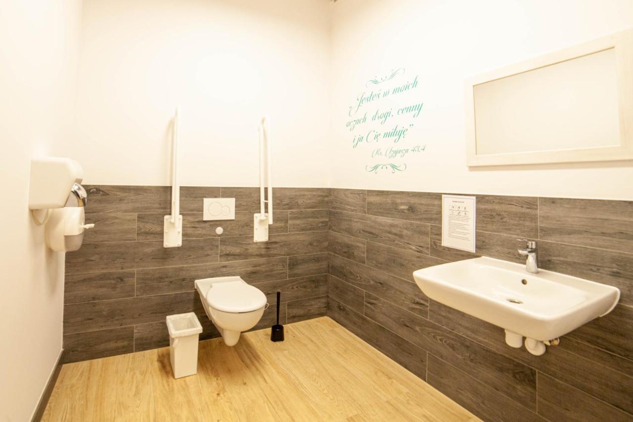 Hostel Montessori Gdańsk Buitenkant foto